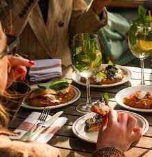 Photo of beautifully
            arranged food