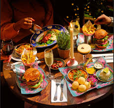 Photo of beautifully
            arranged food