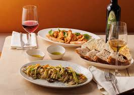 Photo of beautifully
            arranged food